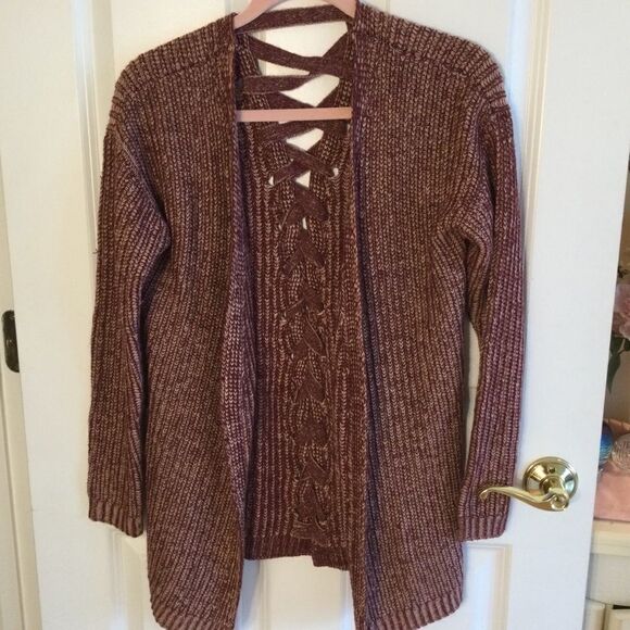 NWOT Women’s Sweater by Vanilla Star Sz. M - Picture 2 of 9